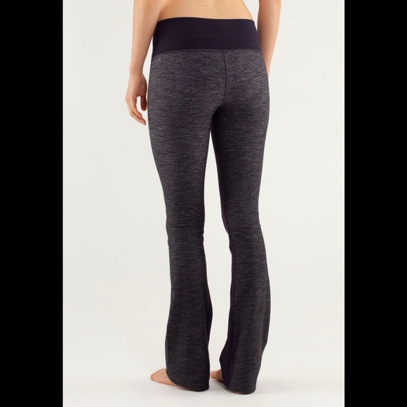 Lululemon Barre Pulse Pant Flare Two Fabrics Block Denim Plum Stretch High Waist - Picture 2 of 16